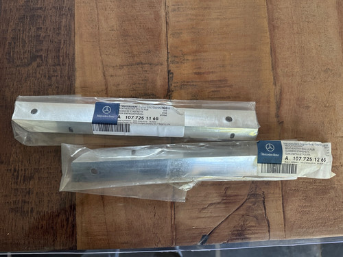 Sealing rail door chrome - , a