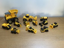 CAT Official 12 Piece Mini Digger Construction Set