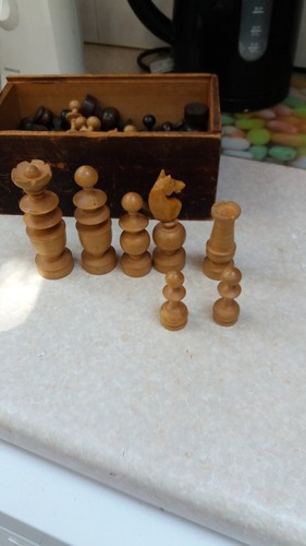Christmas prez hand - christmas, carved