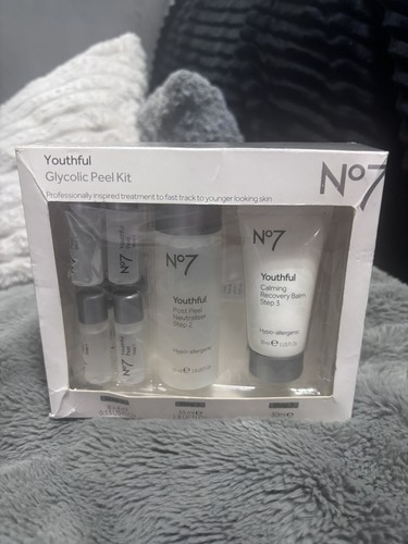 No7 youthful glycolic peel - peel, kit