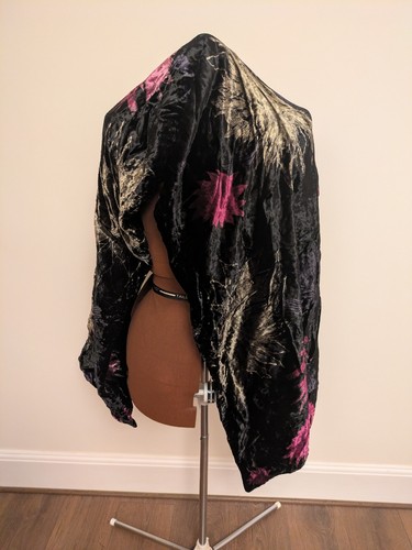 Georgina von etzdorf - von, scarf