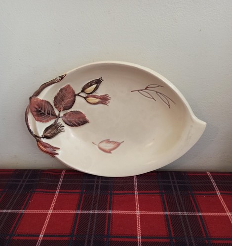 Carlton ware leaf shaped - carlton,