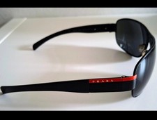 Men Prada Linea Rossa