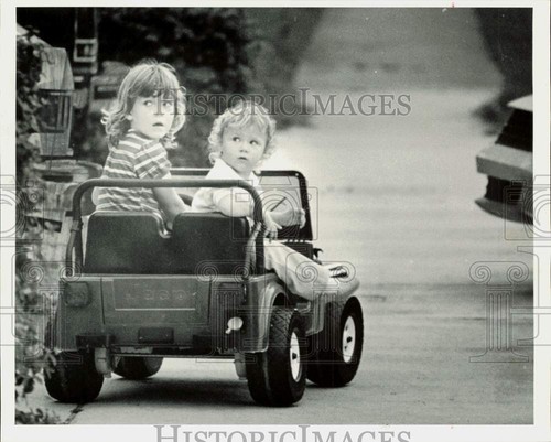 1987 press photo - photo, becky