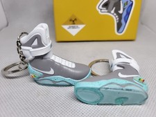 NIKE AIR MAG BACK TO THE FUTURE SNEAKER TRAINER KEYRINGS WITH GIFT BOX *UK*