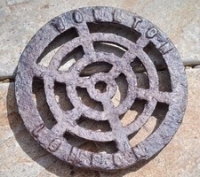 Vintage Olde Antique Cast Iron Rain Drain Cover Round Rare 8" Inches 