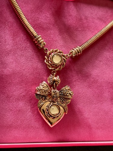 Butler wilson heart pendant - wilson,