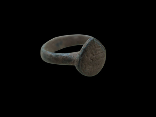 Ancient bronze - an,