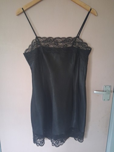 Vintage black chemise marks - chemise, &