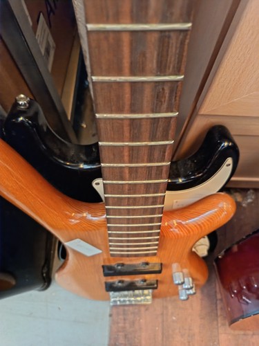 Rock bass warwick - rock, by