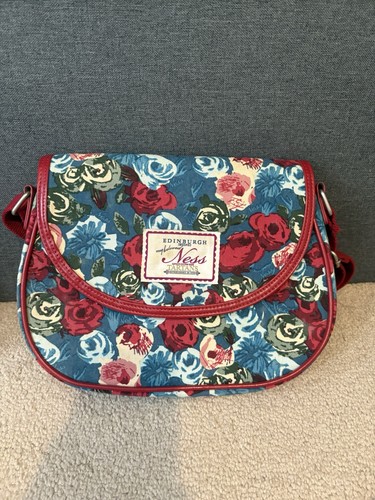 Ness floral canvas - canvas, crescent
