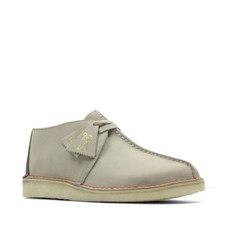 NEW Clarks Originals Desert