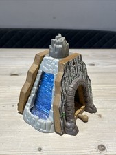 Thomas Wooden Railway WATERFALL TUNNEL for wooden train sets