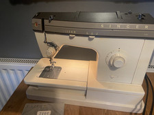 Singer Model 7101 Electric