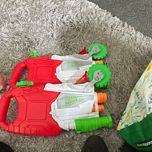 Nerf super soaker water - nerf,