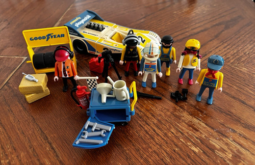 Vintage playmobil racing team - vintage,