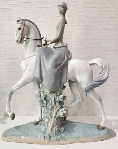 Lladro 4516 girl white - lladro,