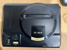 Sega Megadrive Console Bundle, 2 controllers and 11 classic games