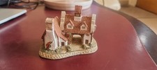 David Winter The Schoolhouse 1985 Handmade & Handpainted in the UK Vintage 