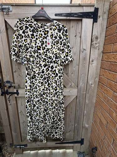 Animal print brand new marks - print,