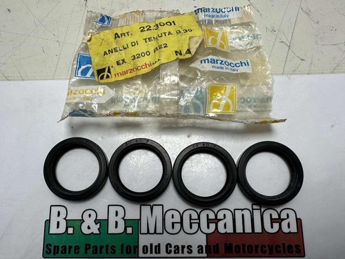 Oil seals rings estate - seals, of
