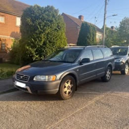 2004 volvo xc70 4d - 2004,