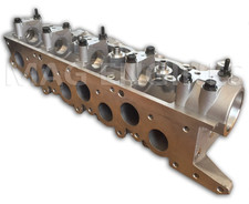 4D56 4D56T Cylinder Head for Mitsubishi L200 L300 Pajero Shogun 2.5TD 8V D4BA BH