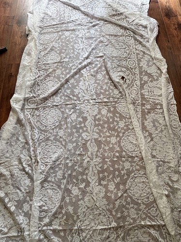Huge vintage white lace - vintage,