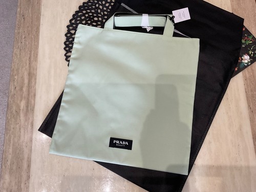 Prada beauty mint - beauty, green
