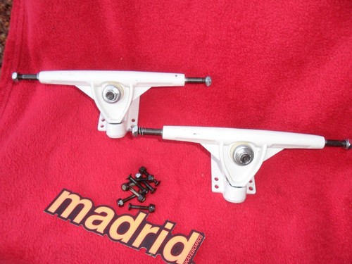 Longboard trucks whte - trucks,