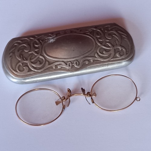 Antique pince nez - antique,