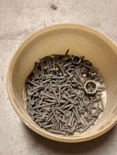 Bucket of Durock Hardiebacker Hardie Board Screws with Star Head