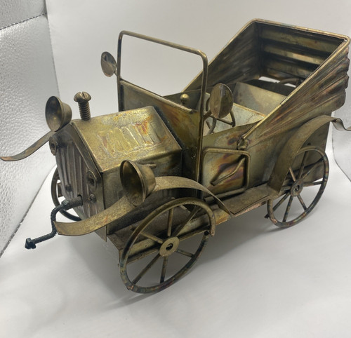 Vintage tin metal - vintage,
