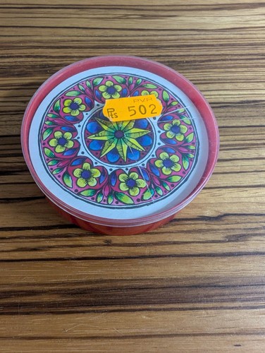 Round spanish playing cards - round,