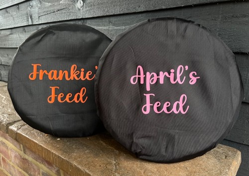 Horse feed bowl - , covers,