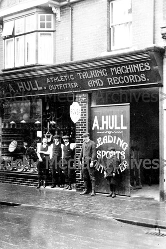Bde unknown shop front - unknown,