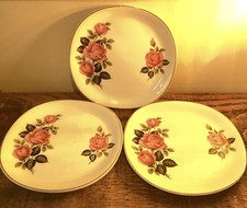 Alfred Meakin Plates Cream And