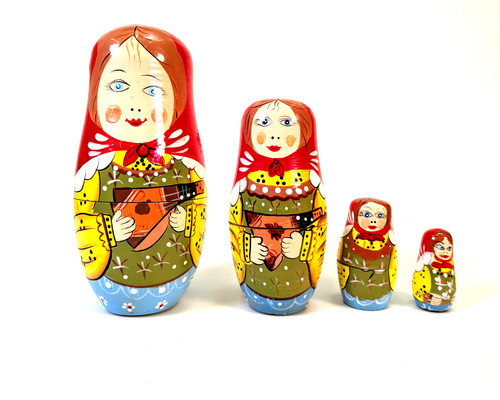 Russian matryoshka nesting - russian,