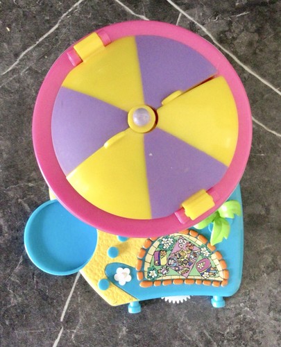 Polly pocket fairground - polly,