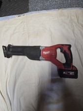 Milwaaukee Sawzall with 5ah