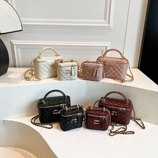 New Womens Square Diamond Grid