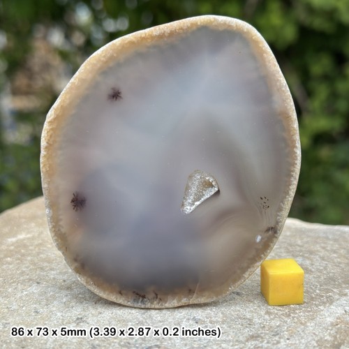 Natural agate slice for