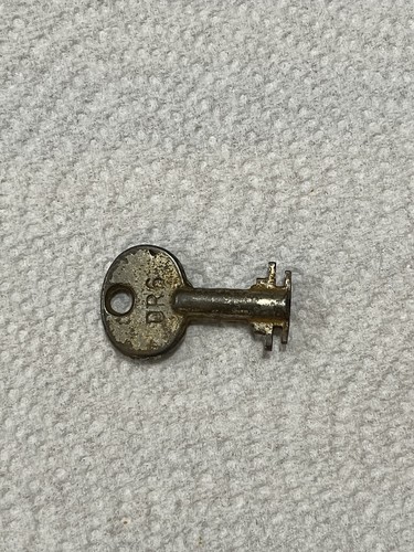Vintage union barrel key - key, dr6