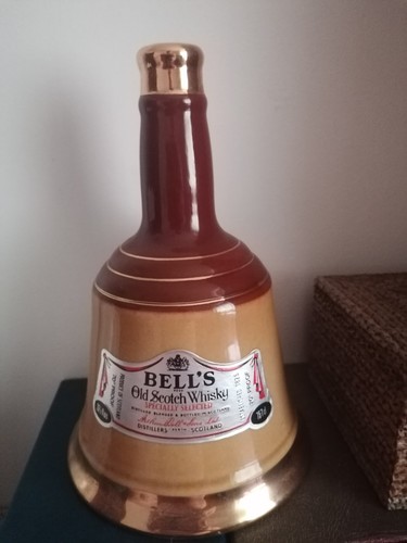 Vintage wade pottery bells - vintage,