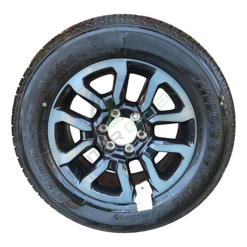 Toyota hilux invincible 2023 - toyota,