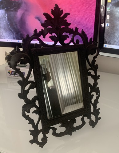 Vintage iron art cast - vintage, jm