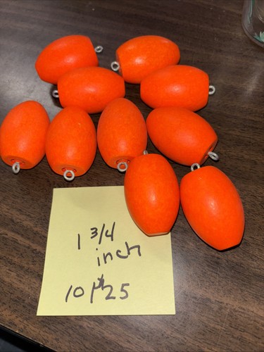 Vis orange wooden egg - wooden,