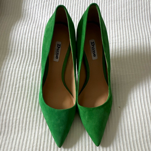 Dune green suede - pointed, toe