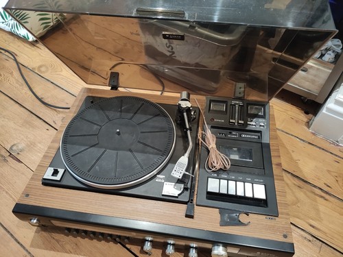 70s sanyo stero music centre - sanyo,