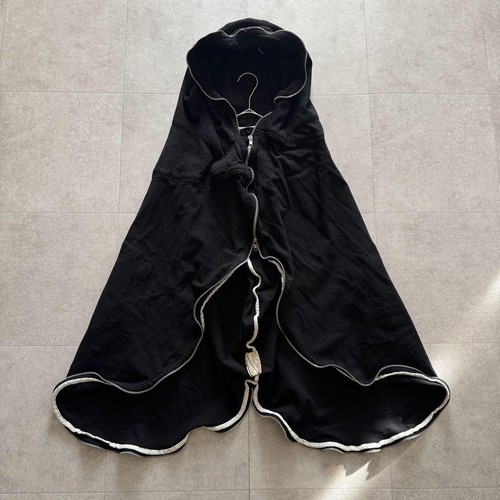Comme des garcons ad2011 - des,